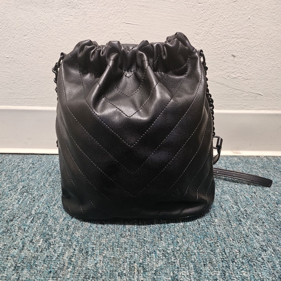 Aldo Bucket Bag - Picture 3 of 5